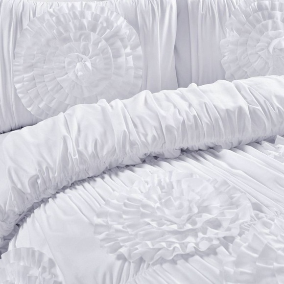 Lush Decor Serena Comforter Ruched Flower 3 Piece Set, White King Comforter Set - Picture 5 of 7